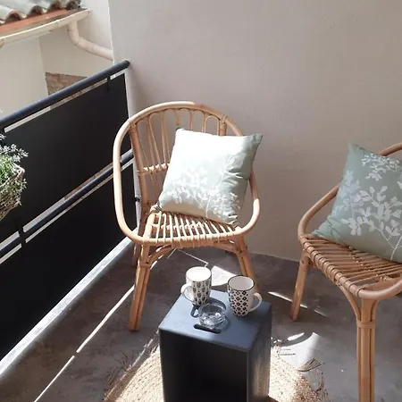 Jean-antoine Mondesir Apartment